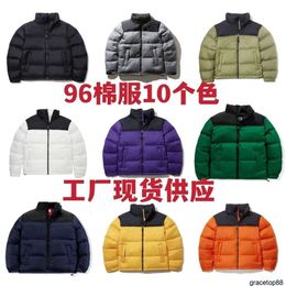 9k82 Parkas en duvet pour hommes hiver nouvelle broderie avec costume en coton classique de haute qualité pour hommes et femmes pain en vrac chaleur coupe-vent épaississement