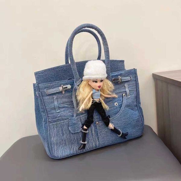 Un sac Birkns Classic Rui's niche Bozhuo dark spice girl denim farces Kim Kardashian Betsy poupée portant la tendance épaule 1 3RQ3