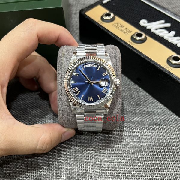 Un tout nouveau DAY-DATE 228239 CADRAN BLEU BRILLANT MEILLEURE QUALITÉ 40MM modèle 3255 Mouvement Automatique Étanche Mode Montre Pour Hommes