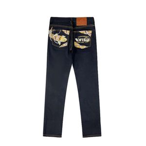 Une collection de jeans et de pantalons slim brodés Fushen, nouvelle marque tendance pour la saison printemps et automne 2023, pour hommes et femmes