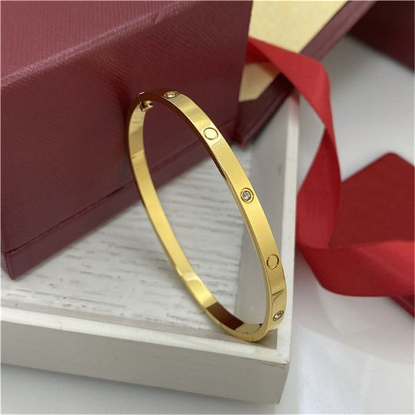 Un diseñador C arter Moda Pulsera de plata Diseñador de acero de titanio Mujeres Hombres Amor Tornillo Pulsera Brazaletes Platas Destornillador de oro rosa Brazalete de diamante Pareja Joyas