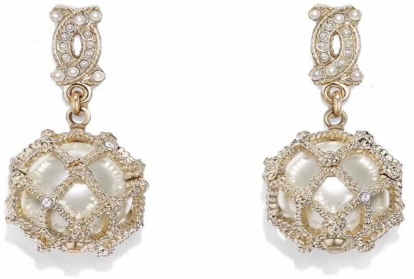 A dita ch tachuelas de perlas 5A La más alta calidad de mostrador diamantes legers antialérgicos tachuelas pendientes de mujer diseñador r moda retro br4302317