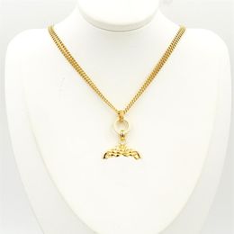 Un collier DITA reproductions officielles pendentif de luxe pendentif de qualité supérieure 2021 nouveau pour femme hommes design de marque en or 18 carats pendentifs e2962