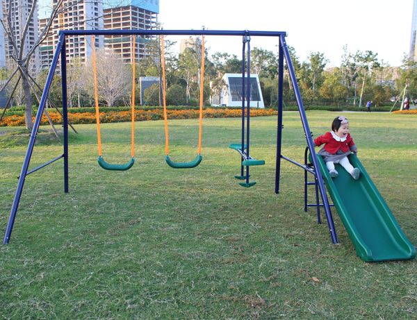 Ensemble de balançoire en métal A-Frame avec toboggan (bleu, vert, orange)