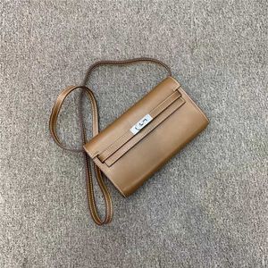 Un sac de luxe KaiLy en cuir véritable portable pour femmes 2023 nouvelle tendance bandoulière unique petit mini téléphone horizontal carré 75NQ Designer Fashion Wall