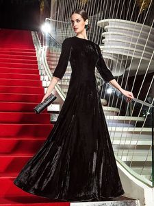 A-Line Celebrity Style Black Prom Formal Evening Dress Jewel Neck 3/4 Sleeve Floor Length Velvet Party Gown 2022 robe de soiree vestidos de fiesta