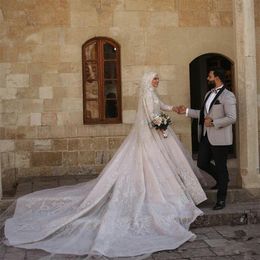 Robe de mariée musulmane de ligne à manches longues paillettes à paillettes Robes de mariée rétro avec hijab Vestido de novia