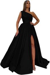 A-lijn Red Long Evening Prom Dresses Vestidos de Festa Satin Women Formal Pageant Party Jurk One Shoulder Fashion Split Graduation Jurk