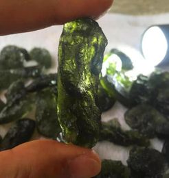 A Natural Moldavite Green Aerolites Crystal Stone Pendant Energy Apotropaic4g6g Lot Collier unique Collier 2103197125622
