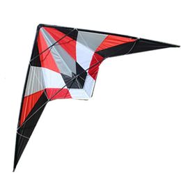 Un cerf-volant à double ligne de 1,8 mètre de sport de 1,8 mètre avec des poignées et une sortie d'usine de vol bien conçue 240424