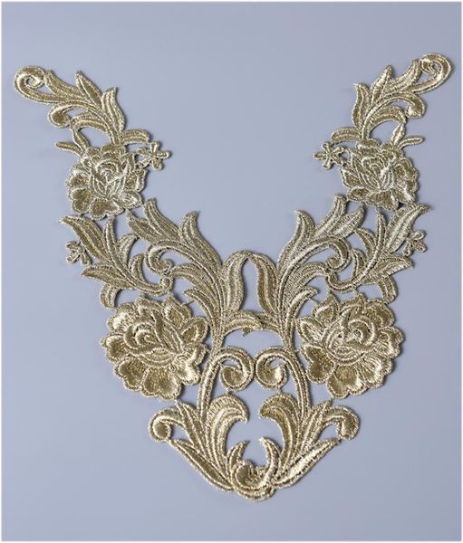 Une paire de filetage en métal argenté doré broderie en dentelle en dentelle applique tissu de couture costumes de dentelle 1352371