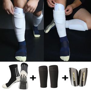 Un ensemble de protège-tibias de football avec poche, manches de jambe pratiques, support pour adultes, chaussette antidérapante, protection de mollet, équipement de football 240124