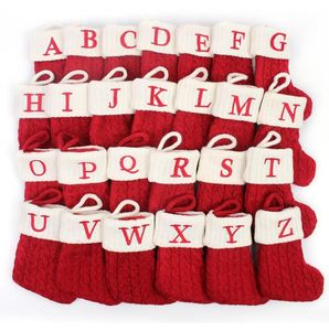 Décorations de bas de noël A-Z, flocon de neige rouge personnalisé, 26 lettres, chaussettes, ornements d'arbre de noël, sacs de bonbons, vente en gros