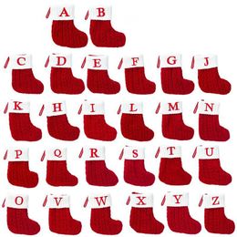 A-Z Lettres Bas de Noël Alphabet Sac cadeau Chaussettes de 17,8 cm avec boucle de suspension Affichage facile pour support de décoration d'ornement d'arbre de Noël