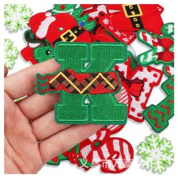 A-Z Letters Patches Kerstmelt lijmlijsten letters geborduurde patches kledingtassen jeans hoed DIY naaimakjes accessoires
