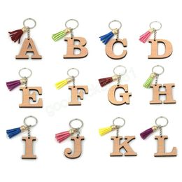 A-Z Houten Letter Sleutelhangers Vintage Initialen Kwasten Hanger Sleutelhangers Mode Mannen Vrouwen Tassen Autosleutelhouders Accessoires Geschenken