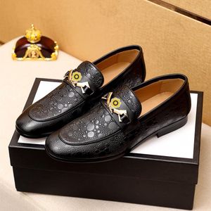 A1 handgemaakte lederen mannen schoenen luxe merken Italiaanse casual heren loafers ademend rijschoenen slip op mocassins