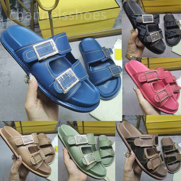A10 Pantoufles d'été Plate-forme diapositives de designer sandales de créateurs femmes chaussures de créateur sandales de luxe chaussures pour hommes sandales célèbres créateurs femmes chaussures de plage décontractées