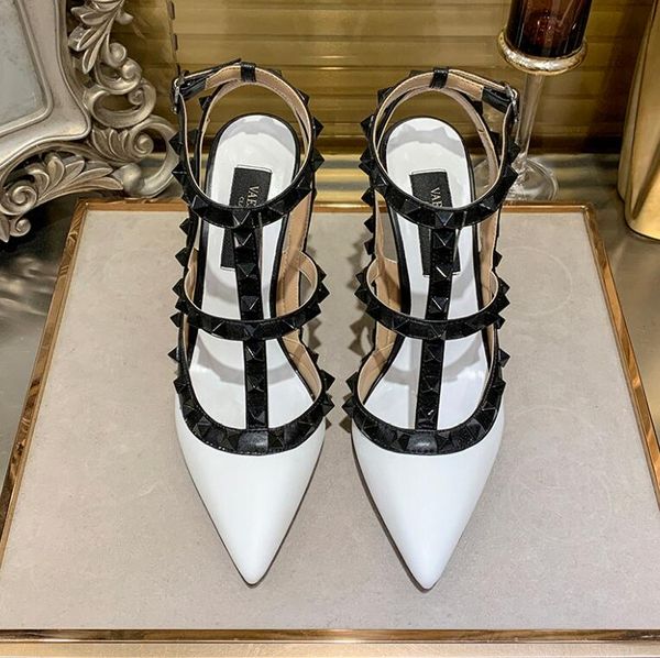 Sandales à clous en cuir verni pour femmes, A114, bout pointu, deux boucles de cheville, Rivets Sexy, talons hauts, Neon Co, 2022