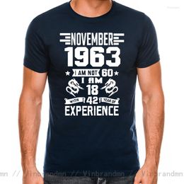 A115 avec J'ai 42 ans 18 ans d'expérience en 1963 Nov Septembre Oct Déc Jan Fév Mars Avril Mai Juin Juillet Août 60ème Naissance