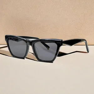 A150 Lunettes de soleil de luxe de haute qualité Femmes Cat Eye Acétate Fashion Food Fonder Classic Retro Sun Glasses