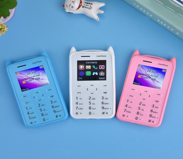 A5 Children039s UltraHin Carte Mobile Phone Mini 2G GSM Smartphone avec caméra Bluetooth Musique 500 MP Small Phone3180444