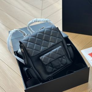 A5 Designer Duma Backpack Women Chains Book Bag Leather Fashion Casual Lady Mini Schouder Bags Brand Purse
