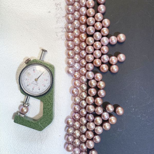 AA Fashiong Hot Sale redondea de perlas Natural Halfosis perlas de agua dulce Beads 4-4.5 mm para accesorios de joyería para hacer bricolaje