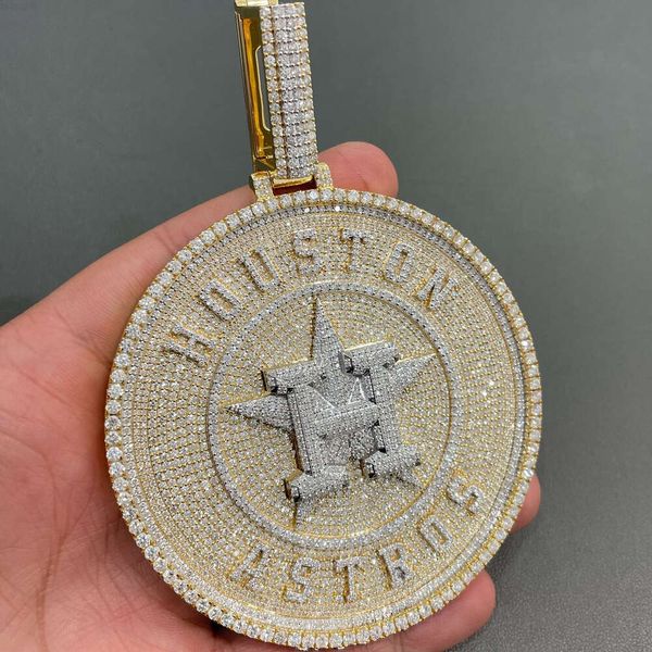 Colgante de placa redonda personalizado con gemas Aaa, colgante de moissanita Vvs de plata/oro de 10k y 14k personalizado para hombre, para collar