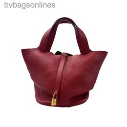 AAA HREMMS Sacs de haute qualité Designer Luxury Brand Original Brand New Red Large Bucket Handbag Lock Sac