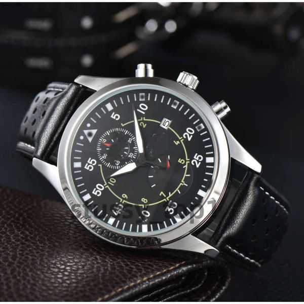 AAA Quality Iwcity Watch Men Watch Luxury Mens Mens Big Pilot Watches Auto Mechanical Uhren Super Lumin Date Watchmen Leather Strap en cuir Montre Luxe CDP ES MEN FD0