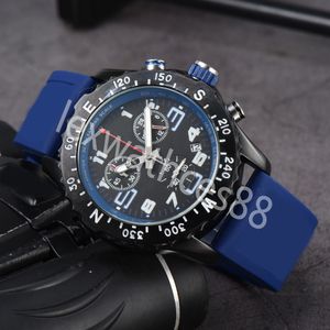 Calidad AAA Top Luxury Mens Watch Cuarzo Endurance Pro Avenger Cronógrafo 44 mm Relojes Múltiples colores Caucho Hombres Relojes de pulsera de vidrio