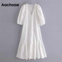 Aachoae Chic Floral Bordado Midi Dres V Cuello Puff Manga Dulce Es Damas Elegante Una Línea Algodón Blanco 210623