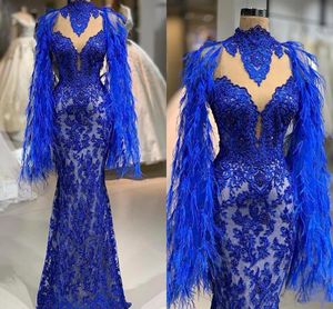Abendkleider Bleu Royal Sparkly Sirène Robes De Bal Plume Dentelle Appliqued Perles Robe De Soirée Longueur De Plancher Robe De Soirée Avec Wrap
