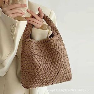 Abottegas Tote Bag Vneta Jodie Mini Teen Intrecciato Designer Mujer de mano Versátil Moda Turismo Playa Diseño Trend Knitted Bag