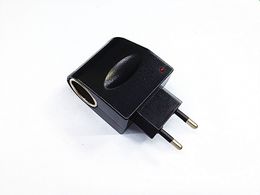 AC naar 12V DC EU-auto-stroomadapterconverter