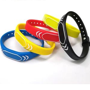 Toegangscontrolekaart 5 stks 13,56 mHz RFID polsband siliconen elektronische armbanden polsband IC smart 1k s50