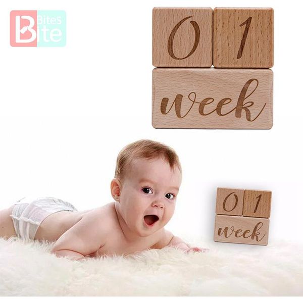 accesorios 3pcs/set tarjetas hechas hechas a mano de bebé cuadrado grabado madera de madera regalos de baños recién nacidos fotografía accesorios para fotos