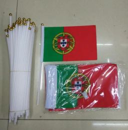 Accessoires 50pcs Le petit drapeau du Portugal 14 * 21cm Portugal Flag Le drapeau national à main avec un drapeau de pôle