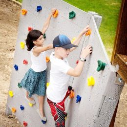 Accessoires pour enfants en plein air dans le terrain de jeu intérieur