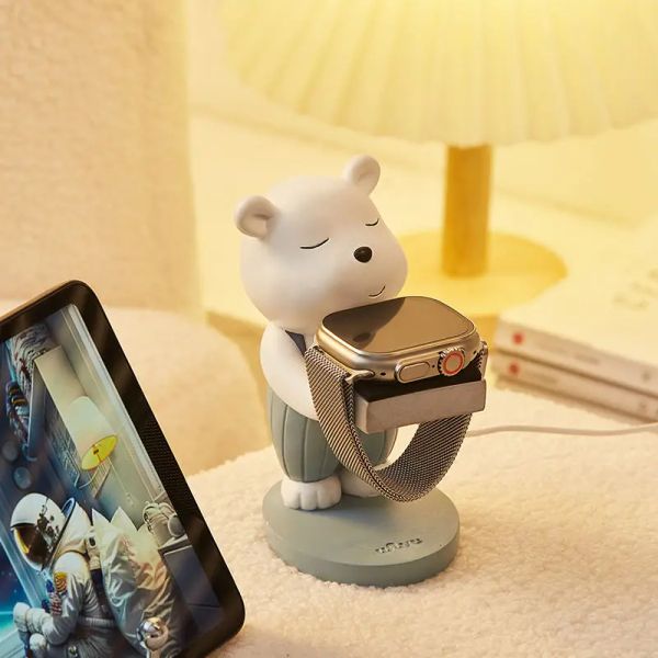 Accessoires créatifs mignons ours pour le stand Apple Watch Ornement pour Iwatch Charging Base Dock Station Bureau Bureau Dormitory Bedroom Decor