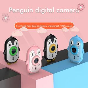 Accessoires Penguin Appareil photo étanche pour enfants Appareil photo numérique avec double caméra avant et arrière Carte mémoire 32 Go Fonction MP3 Caméra vidéo
