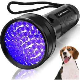 Accessoires Huisdierurinedetector UV-zaklamp Zwart licht, 51 LED voor honden-/kattenurine, droge vlekken, bedwants, passend bij huisdiergeureliminator