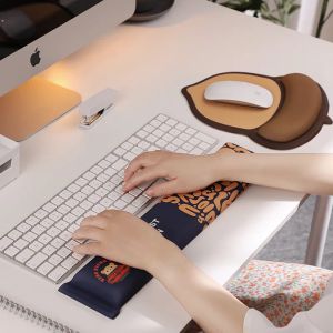 Accessoires Silicone Polse Mouse Pad Wrister Hand Ondersteuning Leuke cartoon Creative Girls Office Pad Hand Keyboard Polstel muizen Accessoires