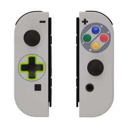 Accessoirebundels eXtremeRate vervangende behuizing JoyCon Shell-knoppen SNES Classic Soft Touch-controllerhoes voor NS Switch JoyCon OLED JoyCon 230925