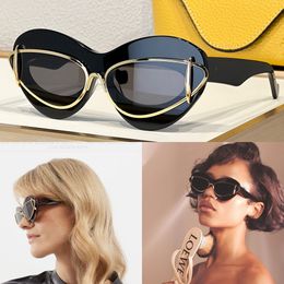 Fibra de acetato Gafas de sol Cateye Bimetallic Cateye Marco de sol de lujo para mujeres de diseño 100% UVA/UVB Gafas de sol de doble marco de metal 40119