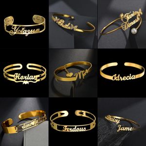 Acheerup – Bracelet en acier inoxydable avec nom personnalisé pour femmes, bracelets en forme de cœur personnalisés pour hommes, bijoux de Couple, cadeau d'anniversaire 240315