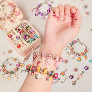 Acrylique en plastique Lucite mode grand trou perles pour bracelet à breloques faisant ensemble de bijoux créatifs bricolage enfants cadeaux mignon accessoires Kit 231110