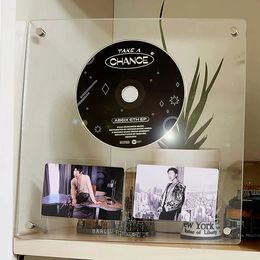 Frame de l'image magnétique en acrylique PO Cadre Kpop Idol Pocard Holder CD Frame d'album Affichage Affichage Décor de bureau 240416