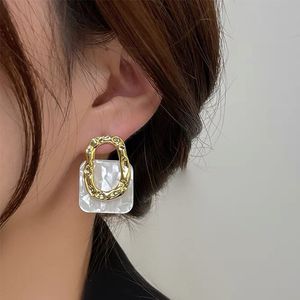 Acrylique Résine Géométrique Carré Boucle D'oreille Suspendus Boucles D'oreilles Nouvelle Mode Creux En Métal À La Mode Boucles D'oreilles Bijoux Cadeau